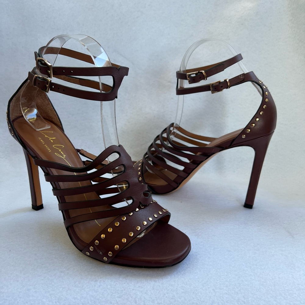 LOLA CRUZ HEELS Studded size 8.5 US
